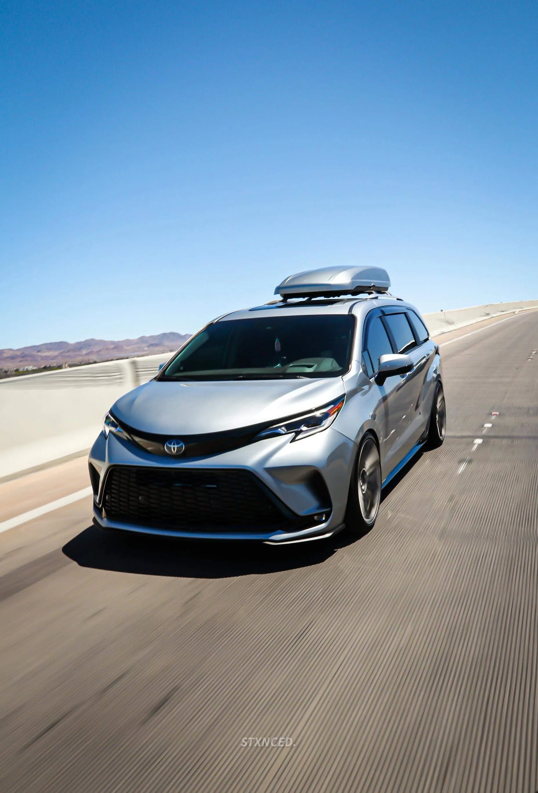 2021  Toyota Sienna UAS Solution Series Air Suspension Kit
