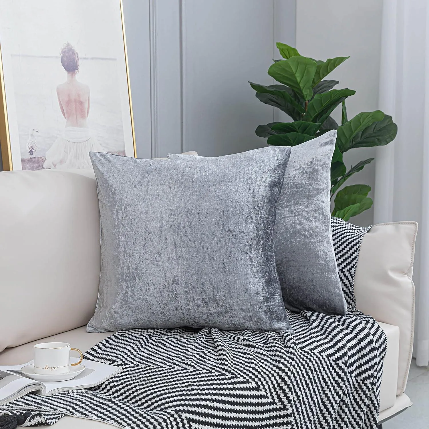 Luxurious Crushed Velvet Cushion Covers - Pack of 2 - Elegant Home Décor