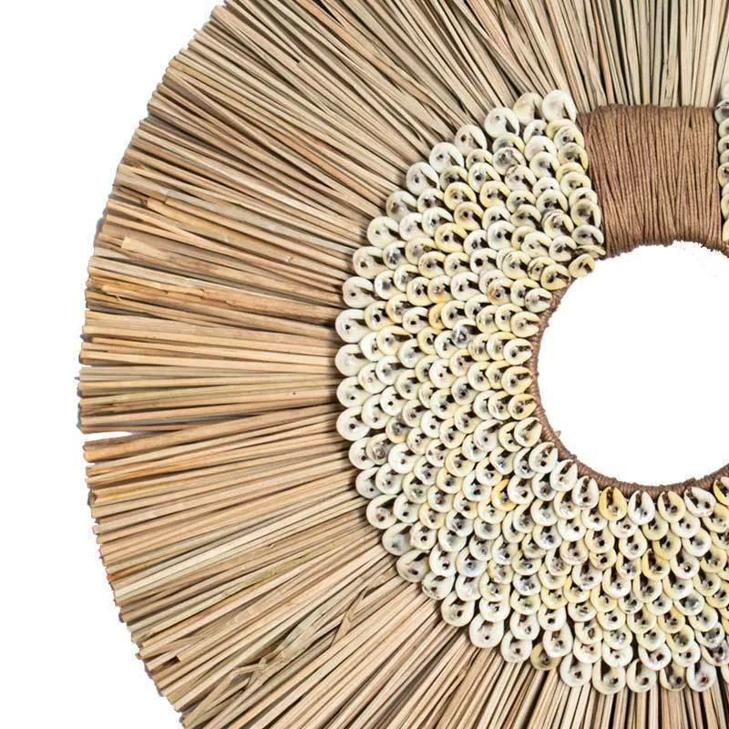 Shell Ring Coffee with Wood Sticks Black Lounge Cushion 55 x 55 cm